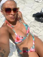 645121885: Chica busca chico en Barcelona