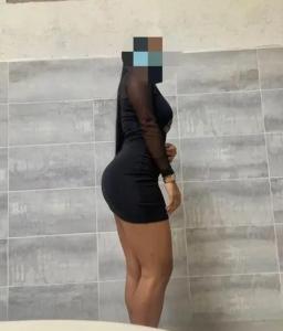 631128029: Chica busca chico en Valencia