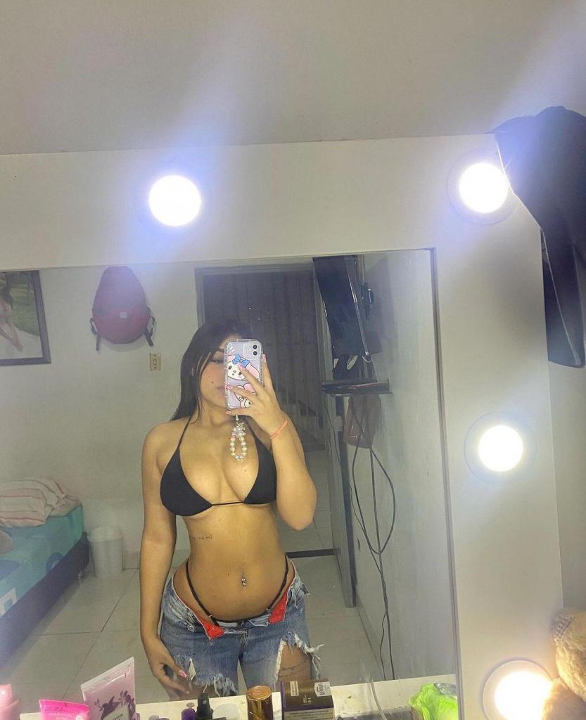 Chica busca chico en Murcia: 