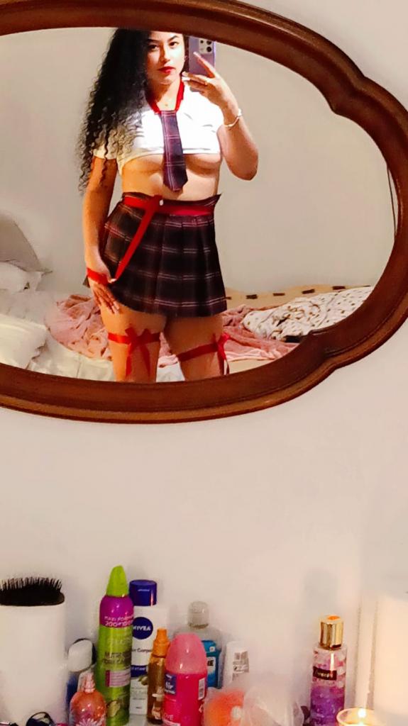 Chica busca chico en Orense: Chica busca chico