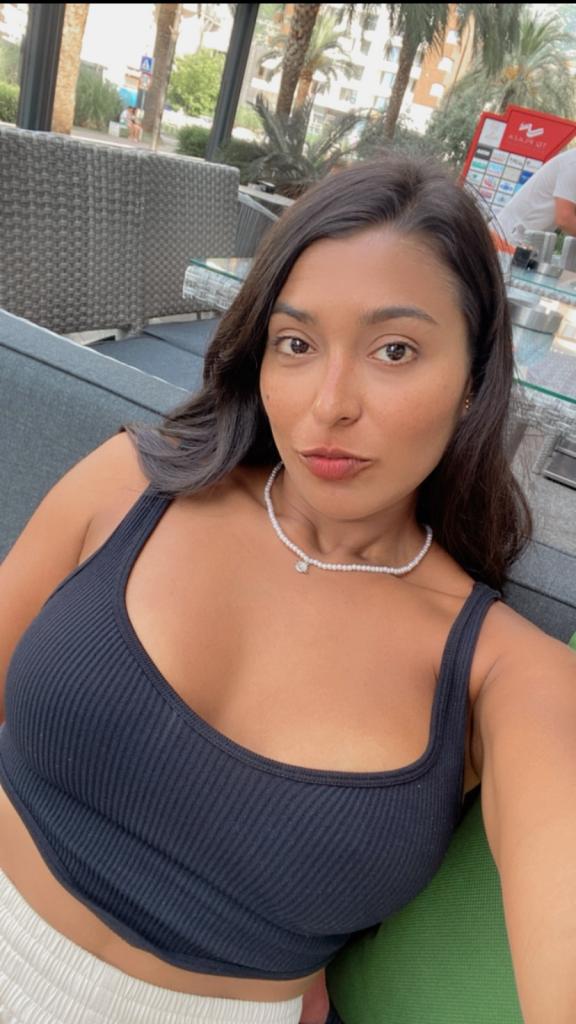 617493509: Chica busca chico en Alicante