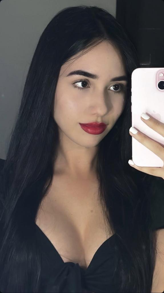 603424166: Chica busca chico en Cádiz