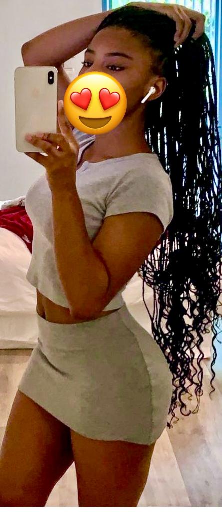 617432146: Chica busca chico en Sevilla