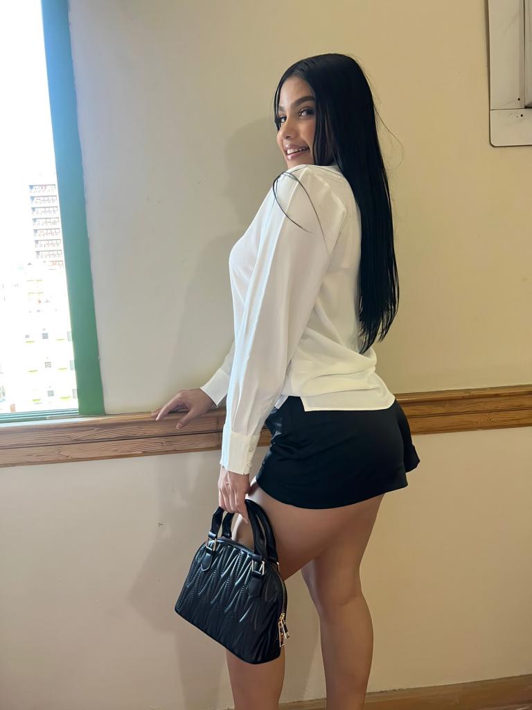 643531652: Chica busca chico en Almería