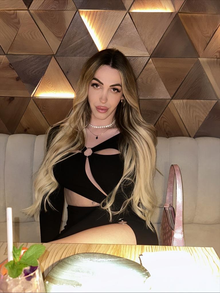 Travesti en Madrid: Transexuales y Travestis
