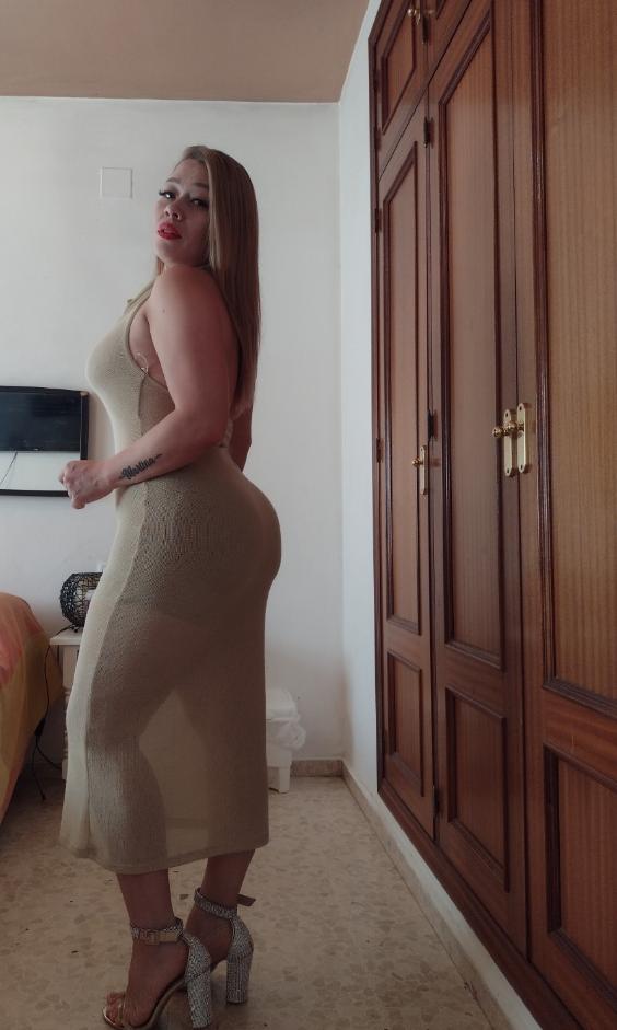 Chica busca chico en Huelva: 