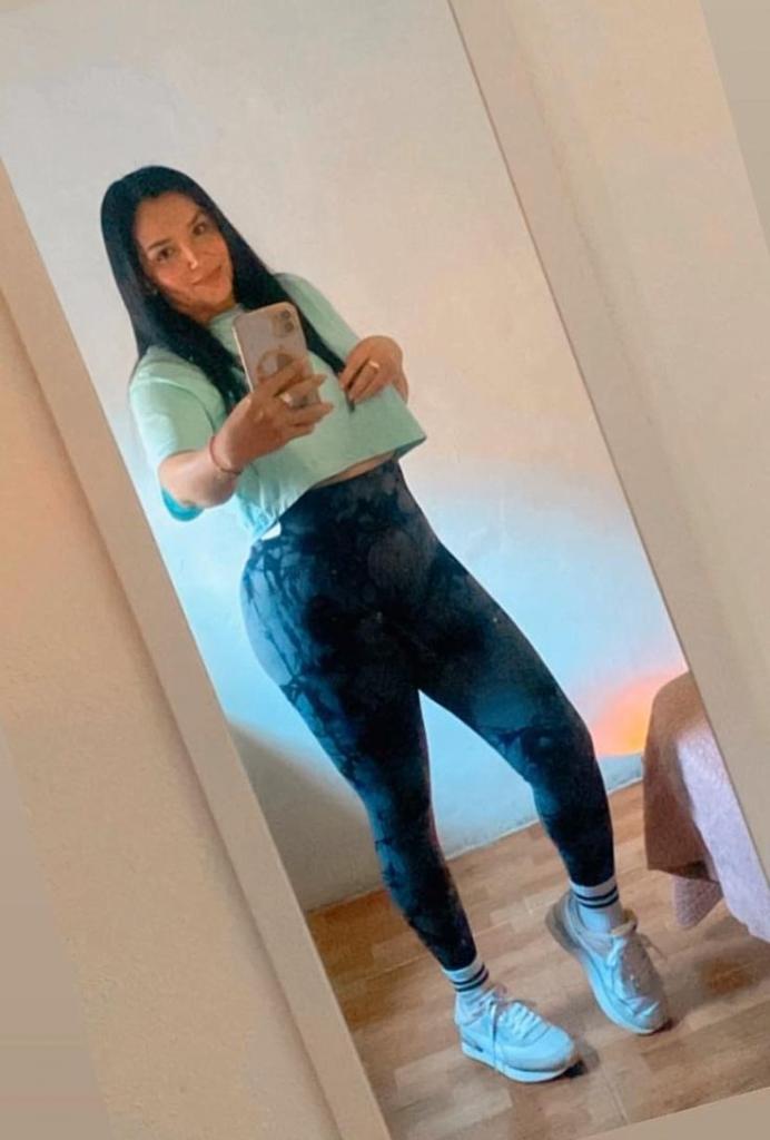 Chica busca chico en Cádiz: 