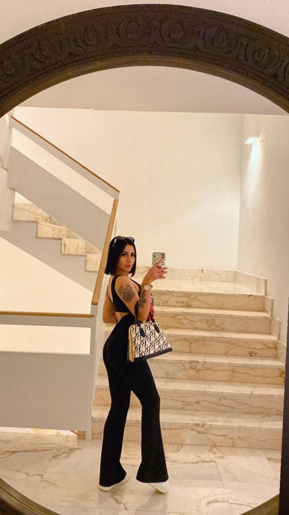 Chica busca chico en Madrid: Chica busca chico