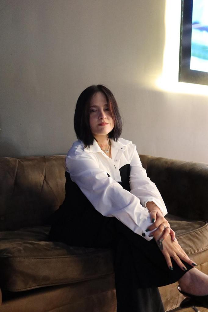 613471666: Chica busca chico en Cantabria