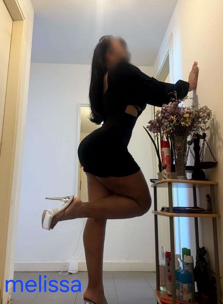 Chica busca chico en Ceuta: 