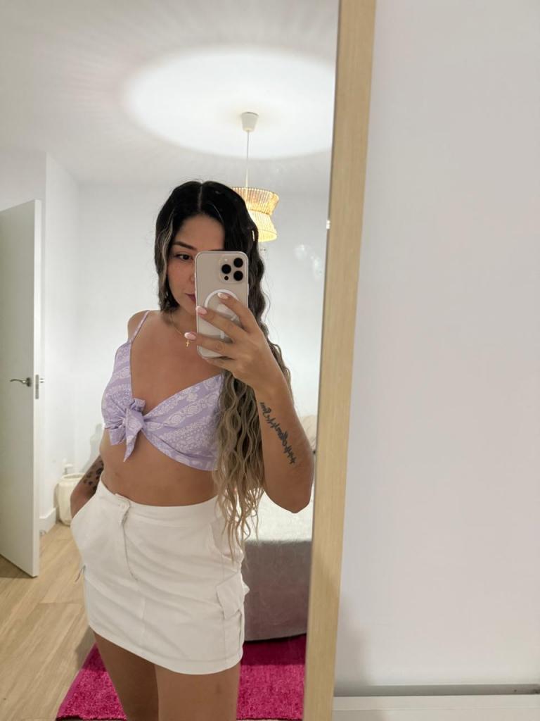 614582466: Chica busca chico en Tarragona