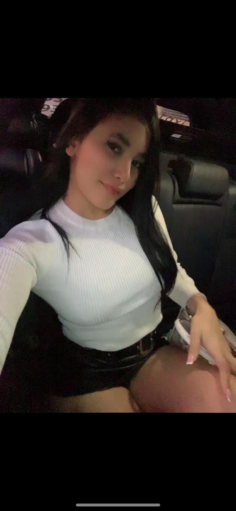 614739726: Chica busca chico en Barcelona