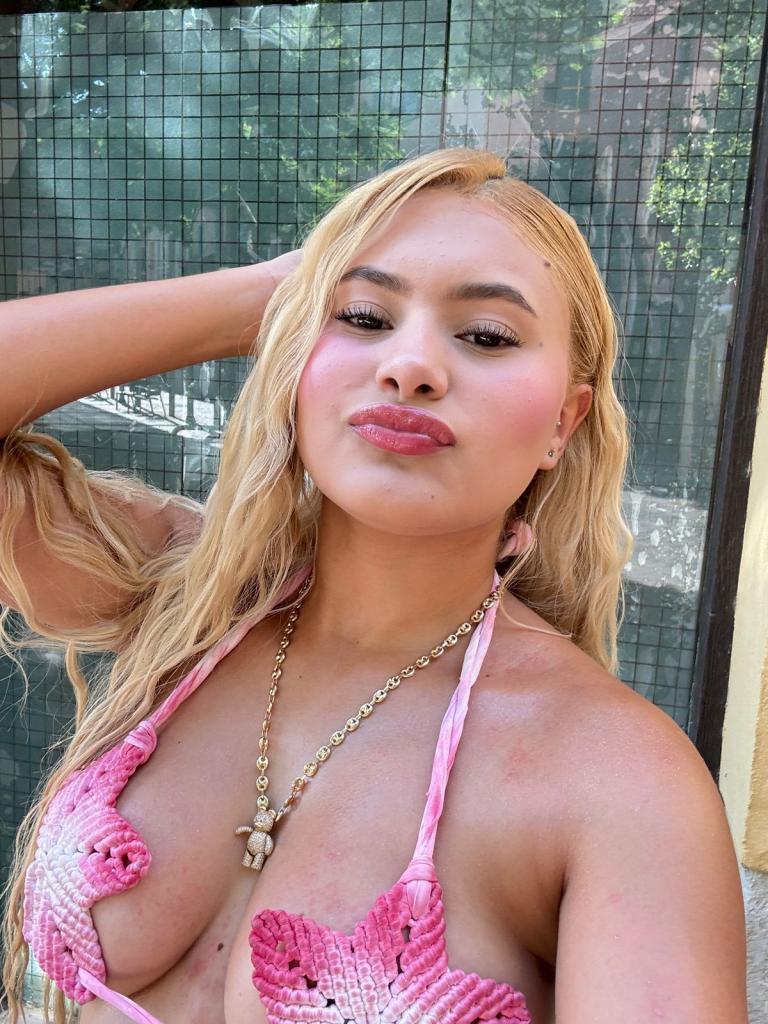 627224902: Chica busca chico en Madrid
