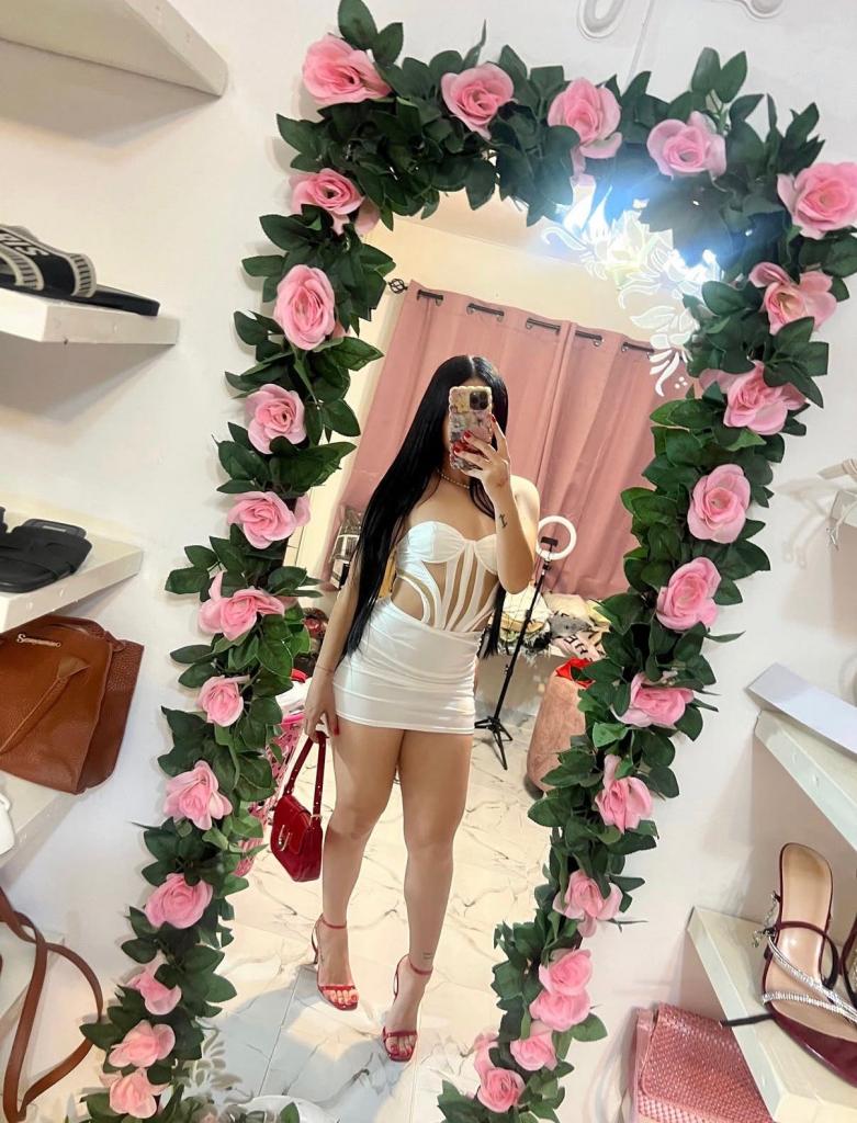 Chica busca chico en Tenerife: 
