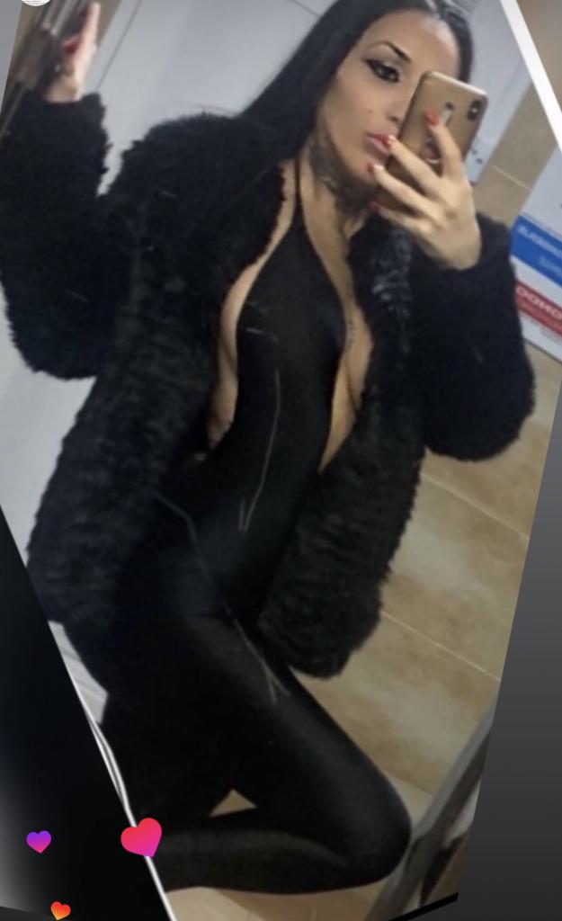613415877: Chica busca chico en Málaga