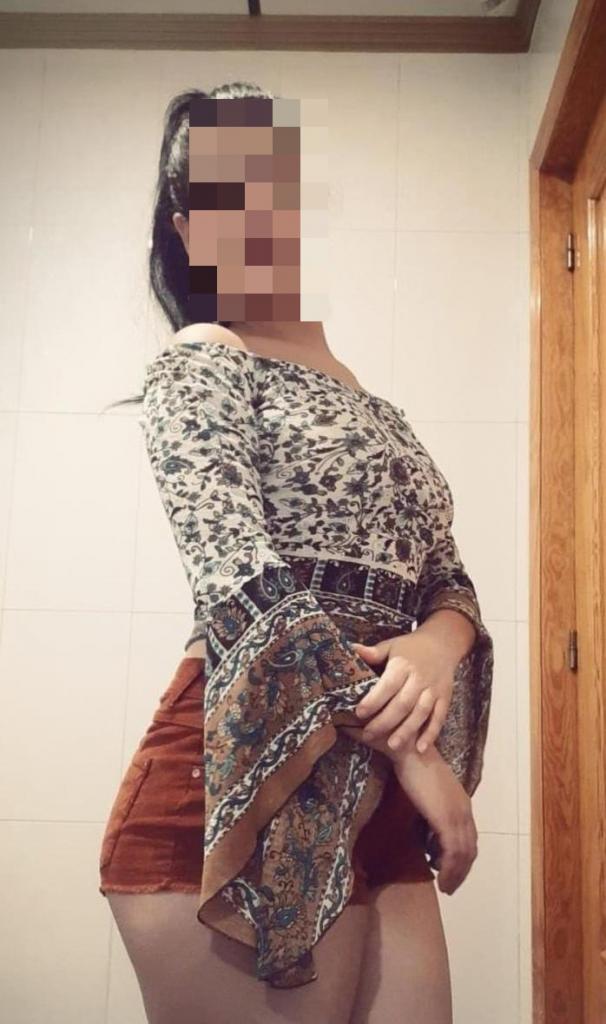 Chica busca chico en Almería: 