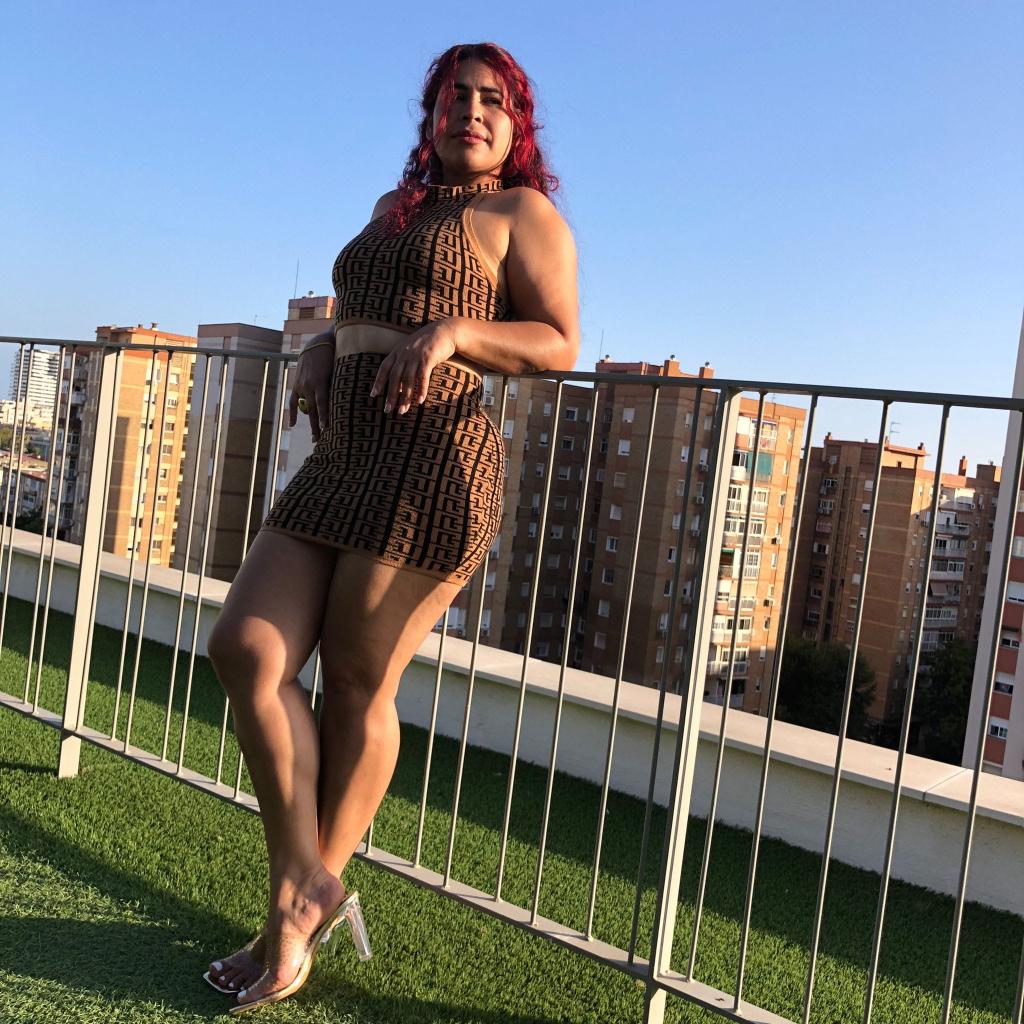Chica busca chico en Málaga: Chica busca chico