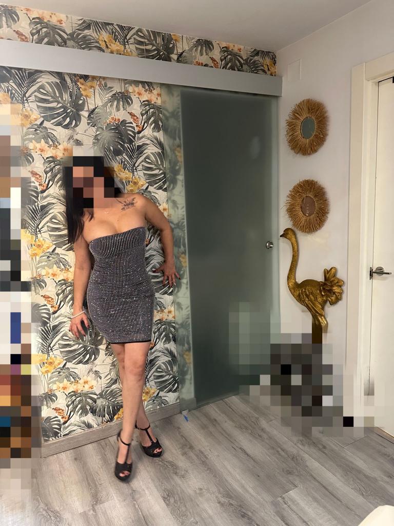 671874115: Chica busca chico en Pontevedra