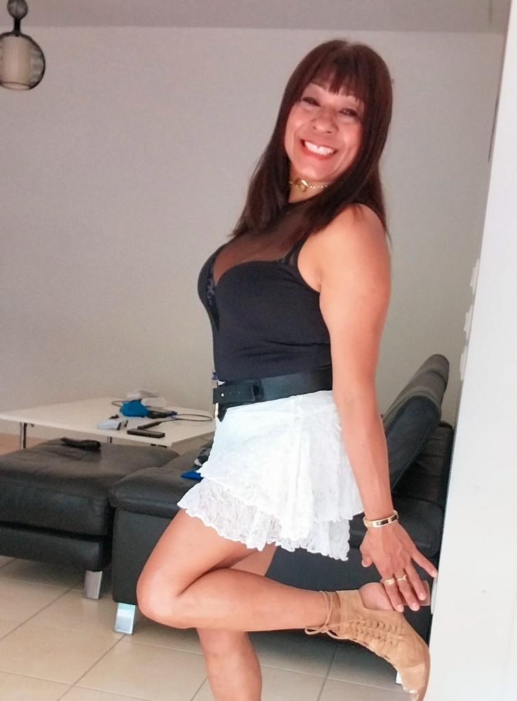 600389457: Chica busca chico en Guipúzcoa