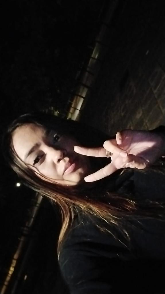 Chica busca chico en Madrid: Chica busca chico