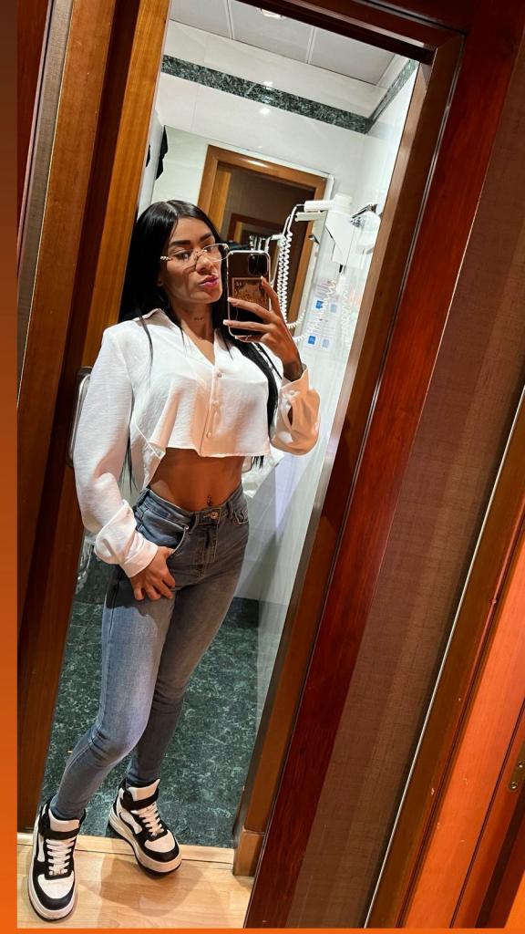 Chica busca chico en Alicante: 