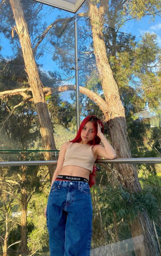 697748773: Chica busca chico en Albacete