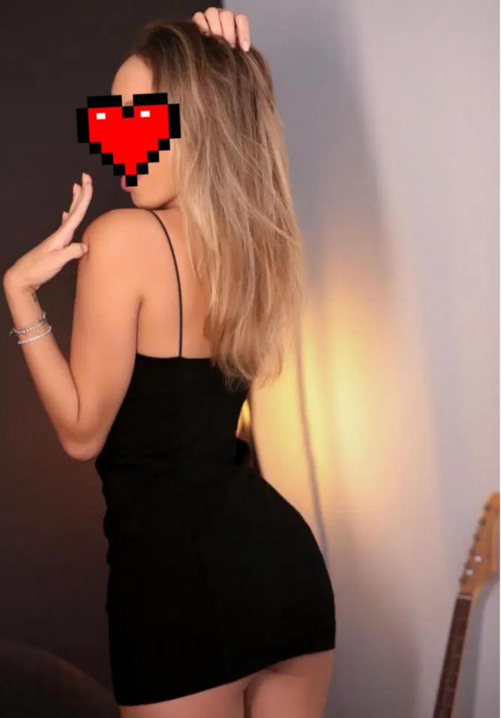 Chica busca chico en Cádiz: 
