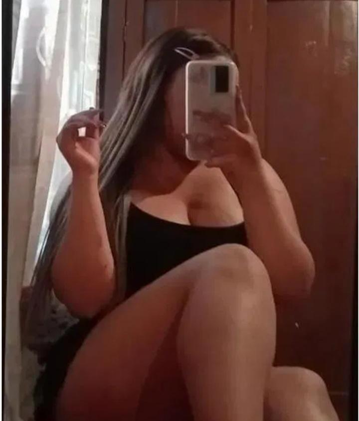 Chica busca chico en Huelva: 