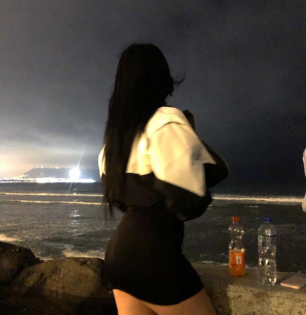 Chica busca chico en Tenerife: 