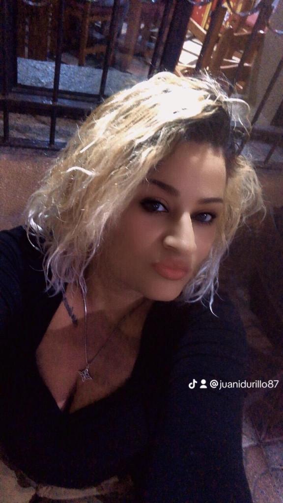 Chica busca chico en Jaén: 