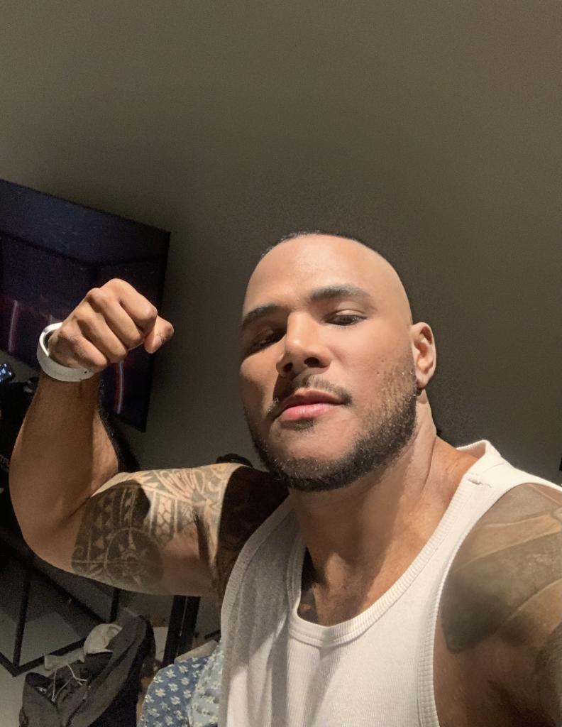 Chico busca chica en Alicante: 