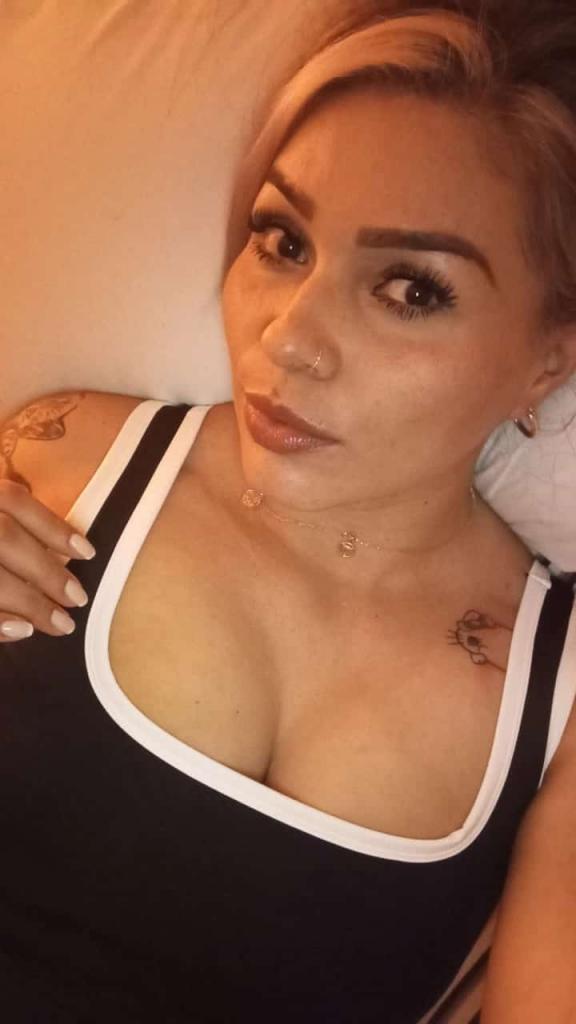 Chica busca chico en Barcelona: 