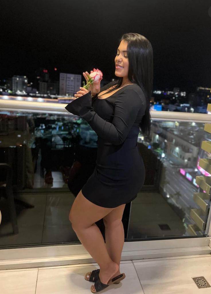 Chica busca chico en Tenerife: 