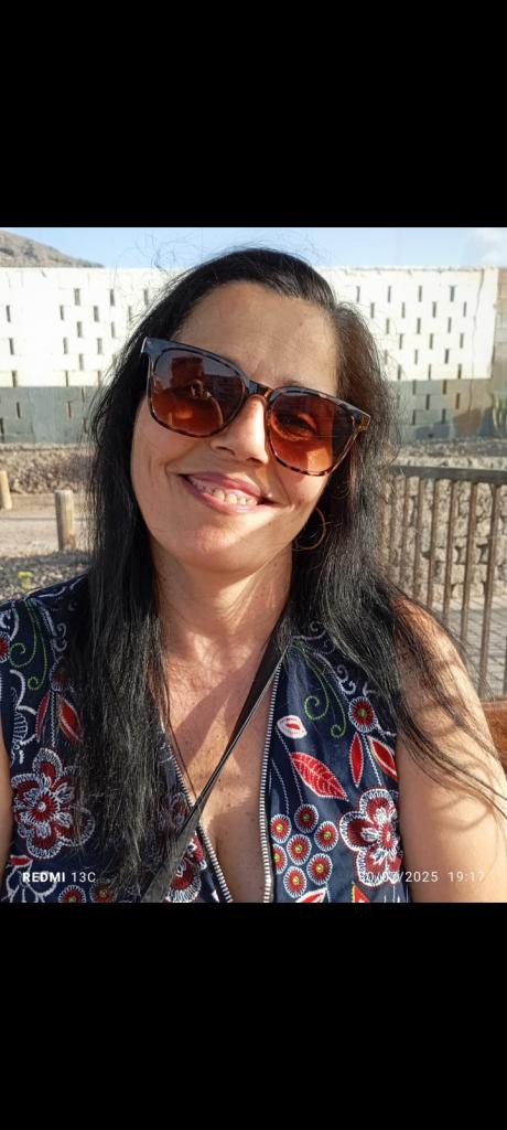 617246712: Chica busca chico en Las Palmas