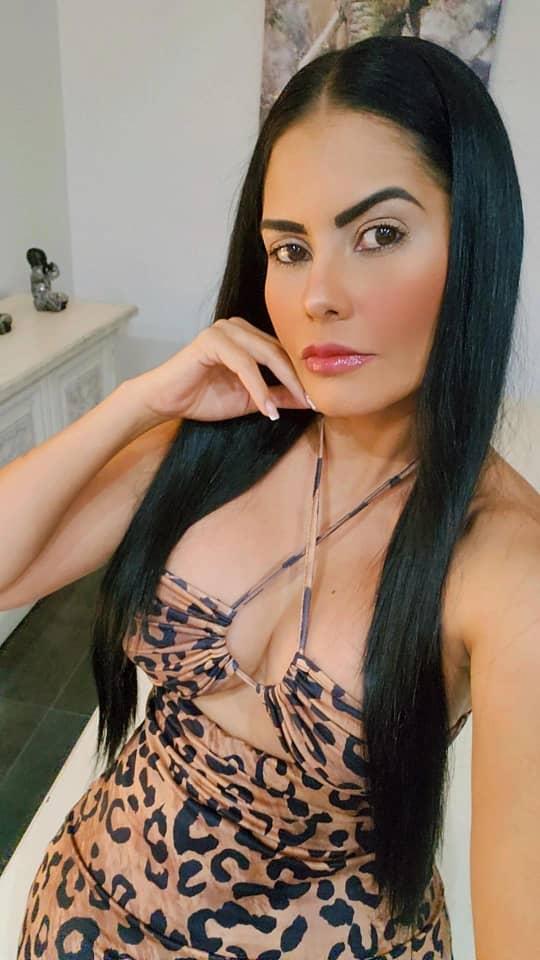 Chica busca chico en Sevilla: 