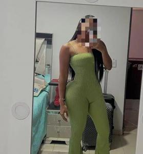 614705651: Chica busca chico en Gerona