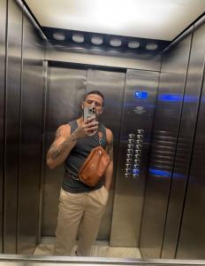617775705: Chico busca chica en Barcelona