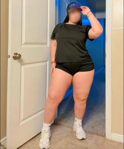 637975331: Chica busca chico en Sevilla