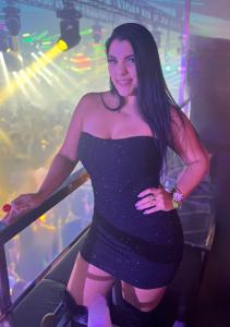 663405027: Chica busca chico en Tenerife