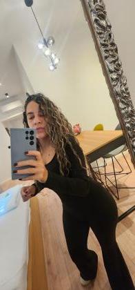 641477436: Chica busca chico en Málaga