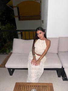 642317473: Chica busca chico en Madrid