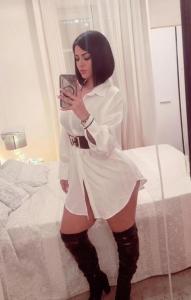 673948143: Chica busca chico en Granada