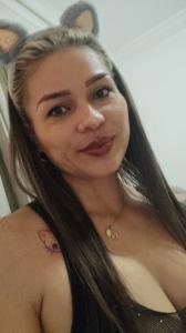 634611038: Chica busca chico en Barcelona