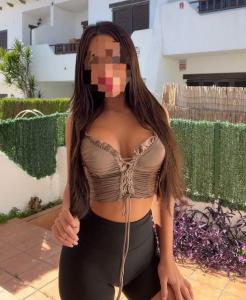 613978788: Chica busca chico en Cádiz