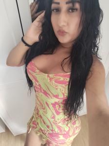 614785985: Travesti en Murcia