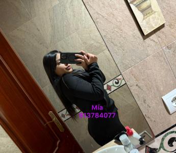 613784077: Chica busca chico en Navarra