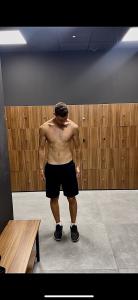 651827214: Chico busca chica en Madrid