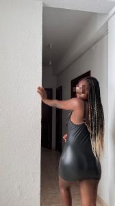 614743238: Chica busca chico en Almería