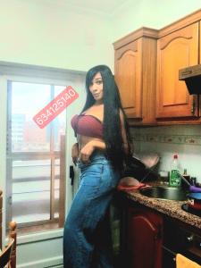 634125140: Chica busca chico en León