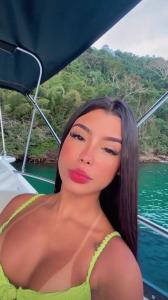 643269060: Chica busca chico en Málaga